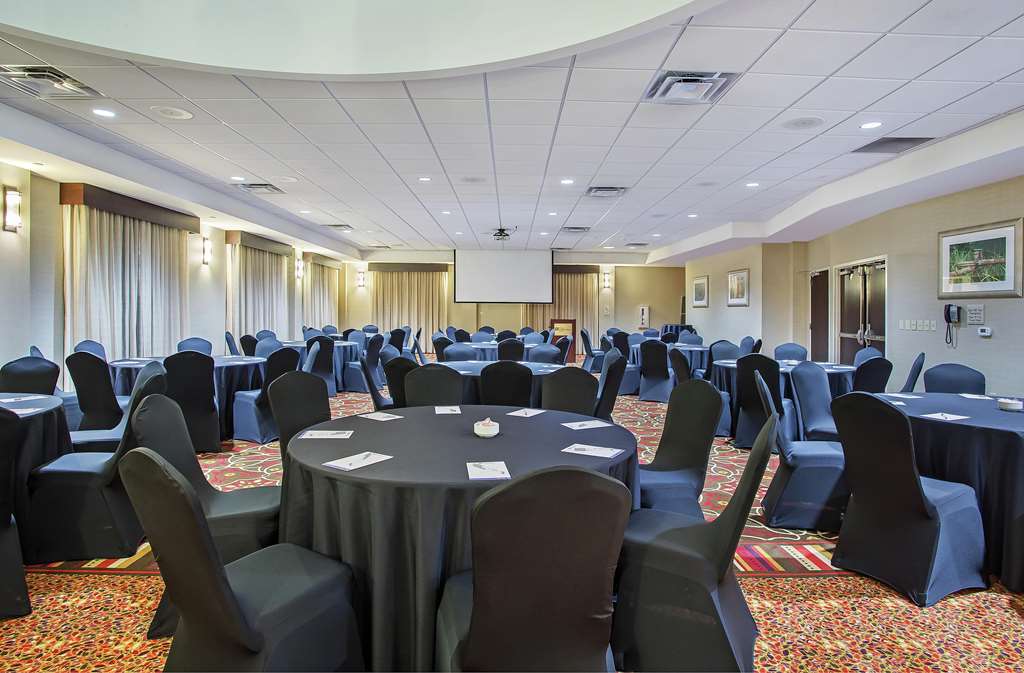 Hilton Garden Inn Pikeville Restoran gambar